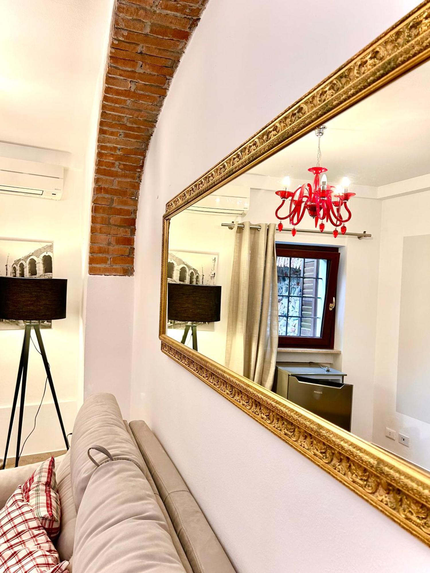 Rosso Verona Suite-Free Parking Exterior foto